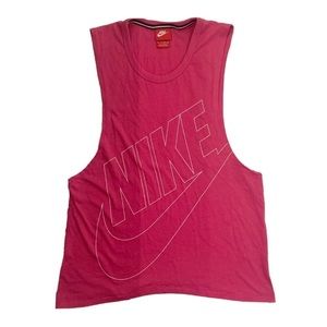 🛍 Nike Graphic Cut Off Muscle Tank